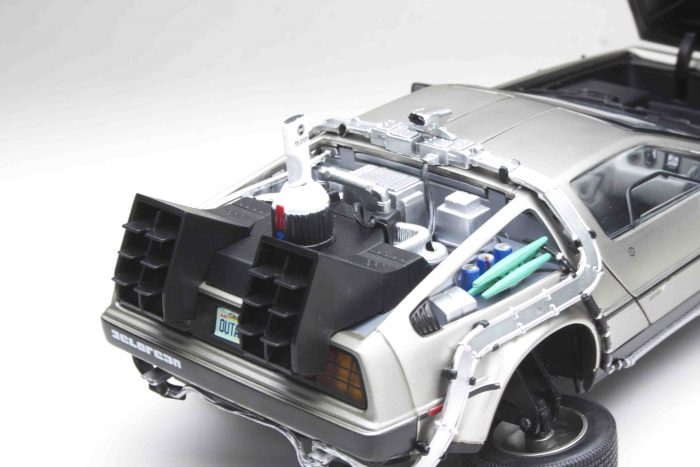 DE LOREAN "Back to the Future II" - Image 7