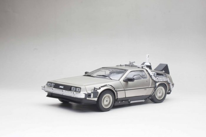 DE LOREAN "Back to the Future II" - Image 2