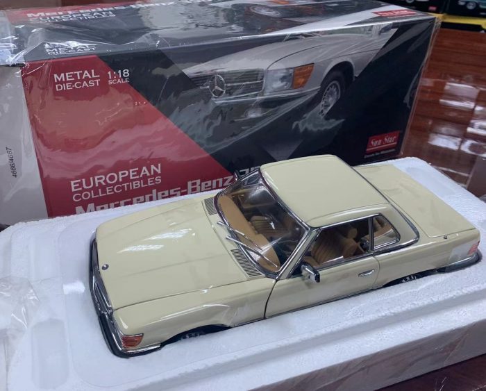1977 Mercedes-Benz 350 SL Hard Top - Image 13