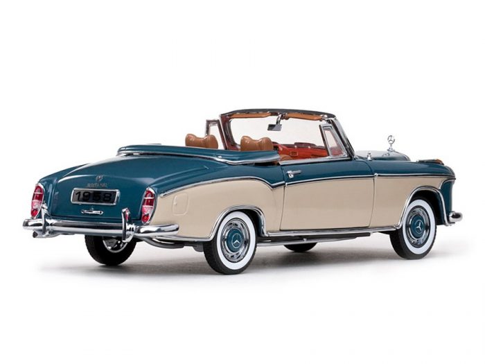 1958 MERCEDES-BENZ 220SE OPEN CONVERTIBLE - Image 2