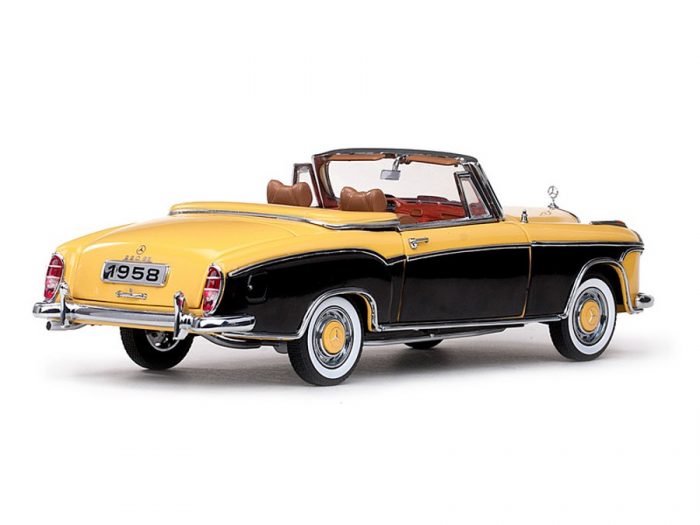 1958 MERCEDES-BENZ 220SE OPEN CONVERTIBLE - Image 2