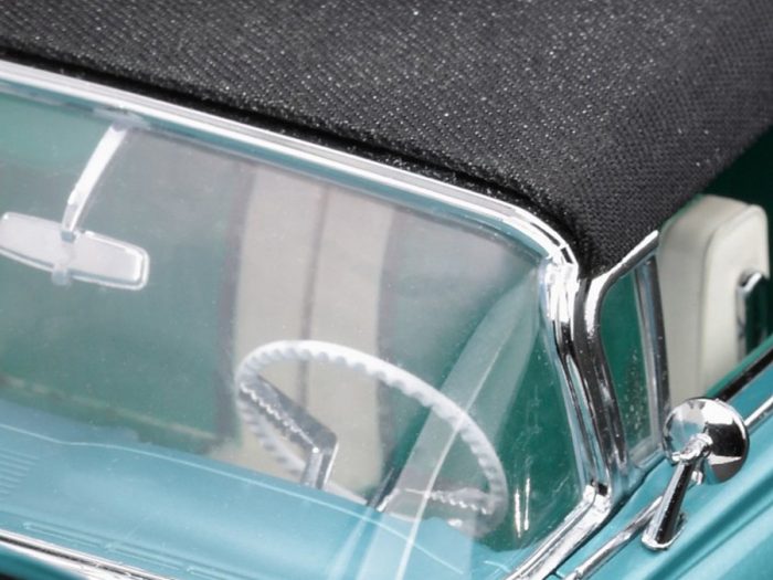 1959 OLDSMOBILE "98" CLOSED CONVERTIBLE - Image 2