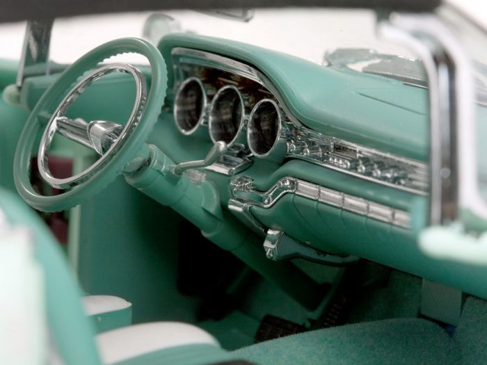 1959 Pontiac Bonneville Closed Convertible - Image 3