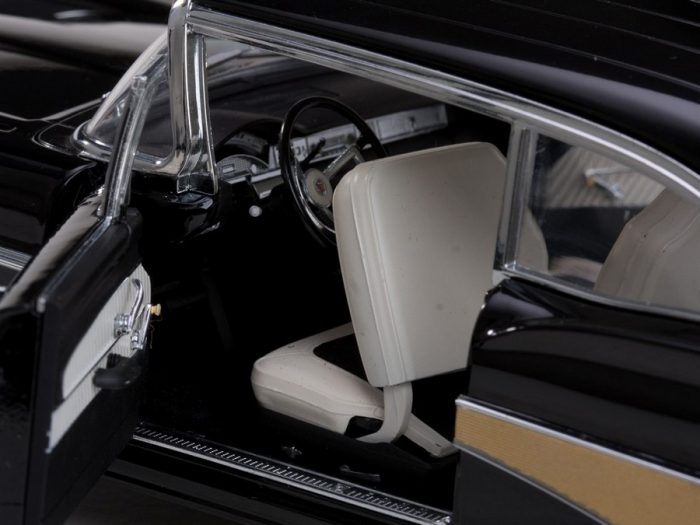 1958 Ford Fairlane 500 HardTop - Image 4