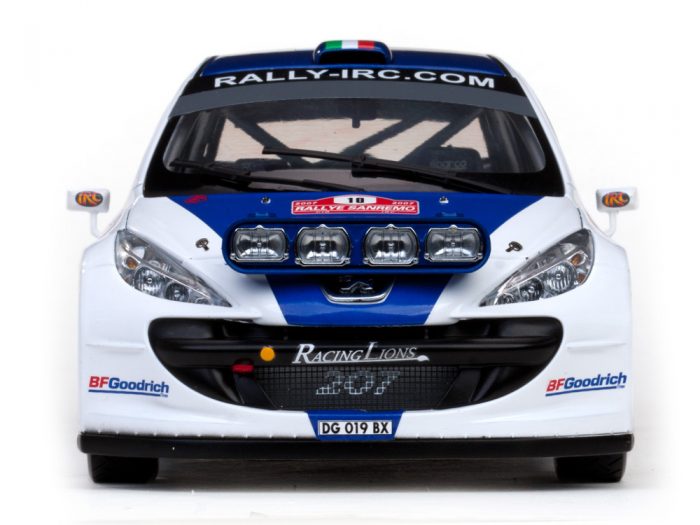 Peugeot 207 S2000 - #10 L.Rossetti / M.Chiarcossi - Image 4