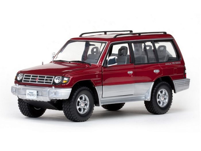 1998 Mitsubishi Pajero Long 3.5 V6