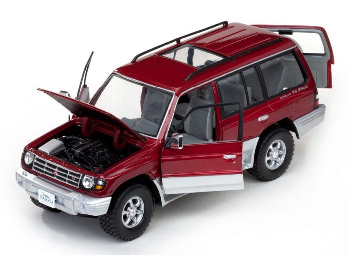 1998 Mitsubishi Pajero Long 3.5 V6 - Image 2