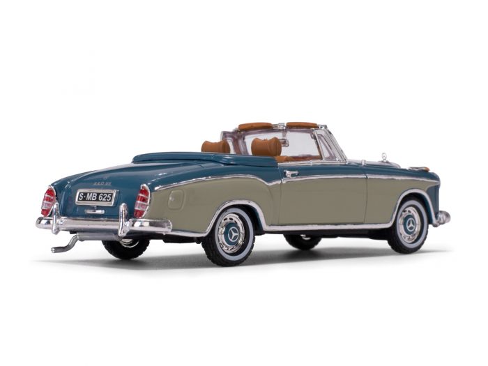 Mercedes-Benz 220 SE Cabriolet - Image 5