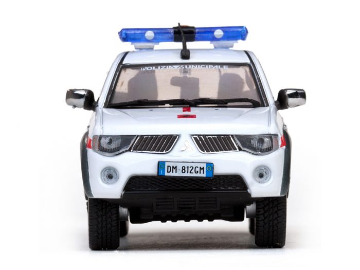 Mitsubishi L200 - Image 5