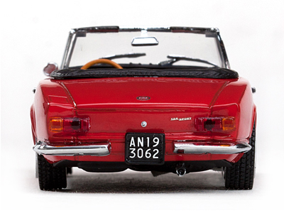 Fiat 124 Spider AS – sunstarmodelcars