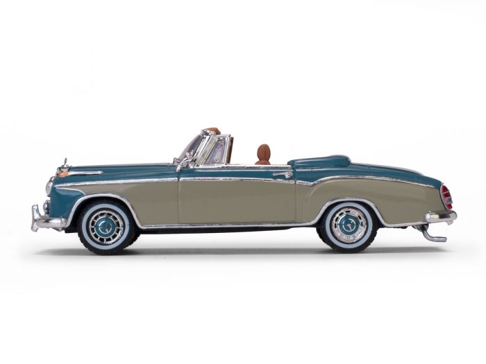 Mercedes-Benz 220 SE Cabriolet - Image 6