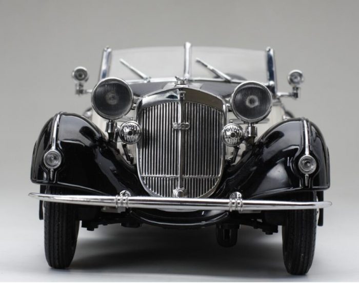 1939 Horch 855 Roadster-Black/White - Image 5