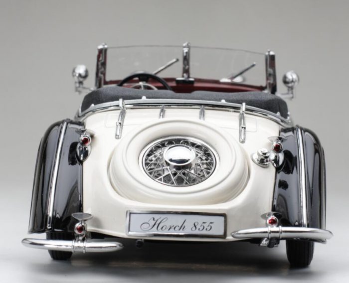 1939 Horch 855 Roadster-Black/White - Image 4