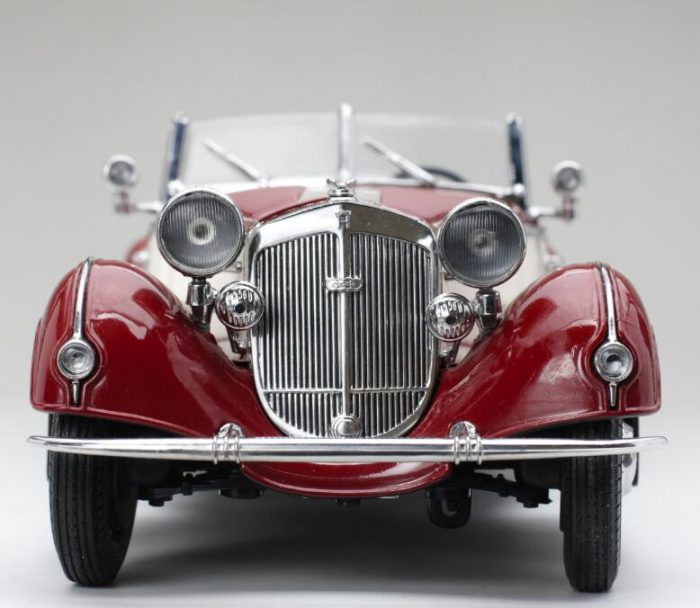 1939 Horch 855 Roadster-Dark Red/White - Image 4