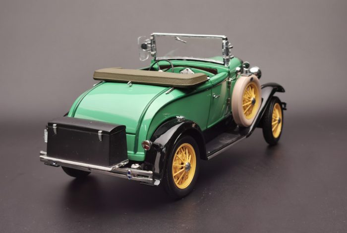 1931 Ford Model A Roadster - Reseda Green - Image 5
