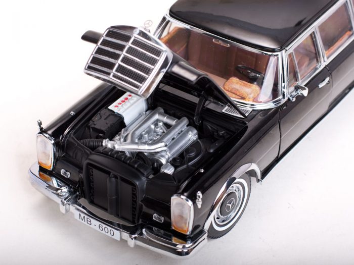 1966 Mercedes-Benz 600 - Black - Image 3