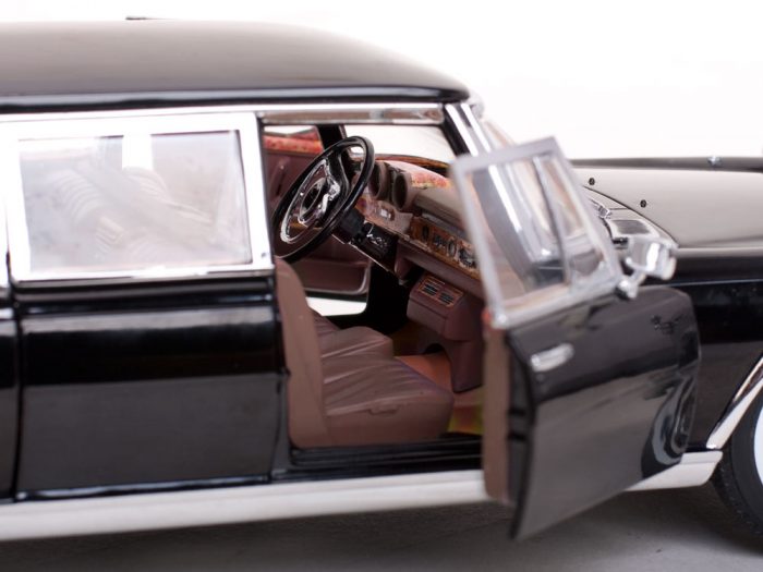 1966 Mercedes-Benz 600 - Black - Image 5