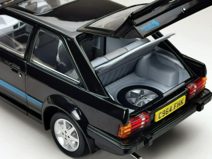 1984 Ford Escort RS Turbo - Black - Image 4
