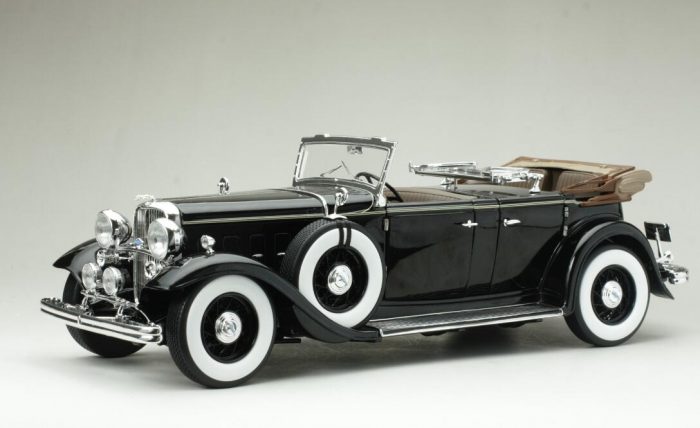 1932 Ford Lincoln KB Top Down-Black