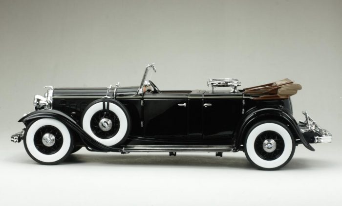 1932 Ford Lincoln KB Top Down-Black - Image 2