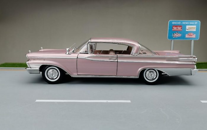 1959 Mercury Park Lane Hard Top-Silver Beige
