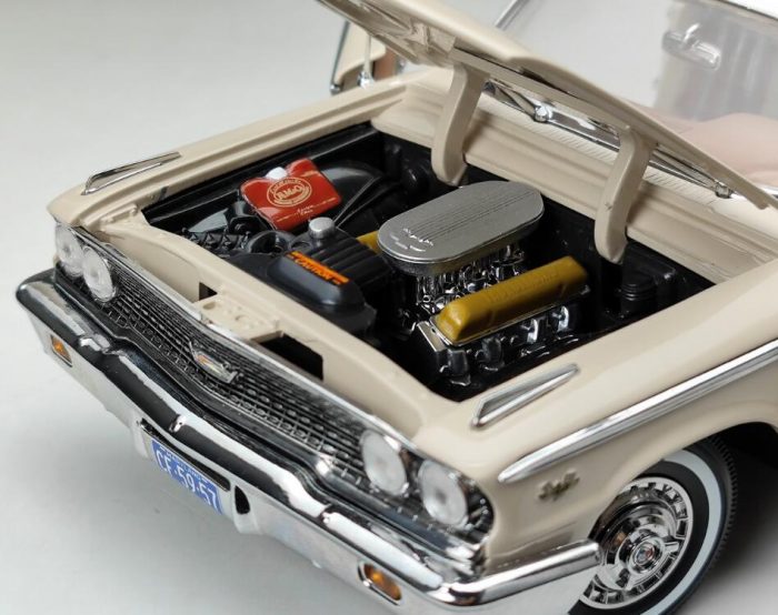 1963 Ford Galaxie 500/XL Hard Top - Sandshell Beige - Image 7