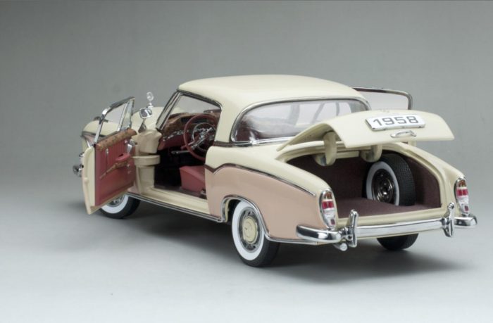 1958 MERCEDES-BENZ 220SE COUPE - Image 4