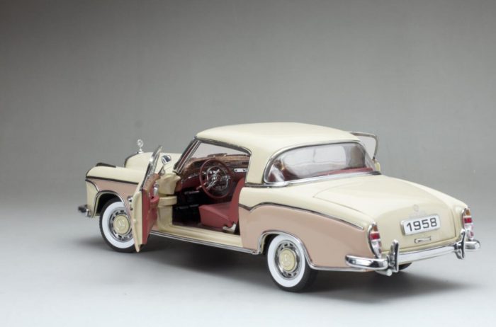 1958 MERCEDES-BENZ 220SE COUPE - Image 3