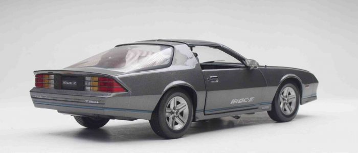 1985 Chevrolet Camaro IROC-Z - Image 5