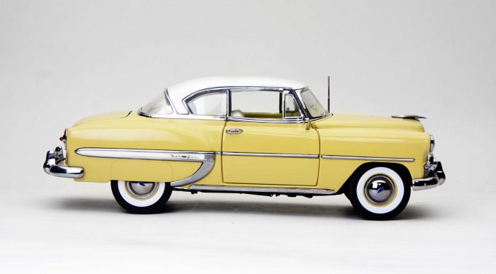 1953 Chevrolet Bel Air Hard Top Coupe - Sun Gold - Image 12