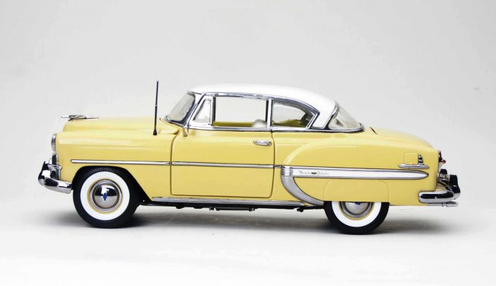 1953 Chevrolet Bel Air Hard Top Coupe - Sun Gold - Image 11