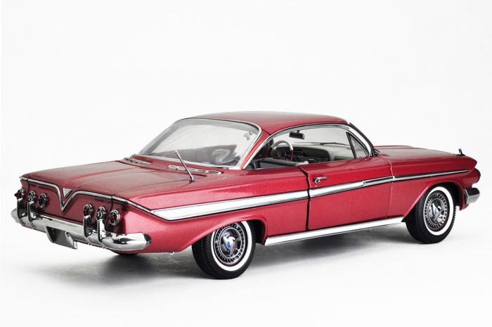 1961 Chevrolet Impala Sport Coupe - Honduras Maroon - Image 10