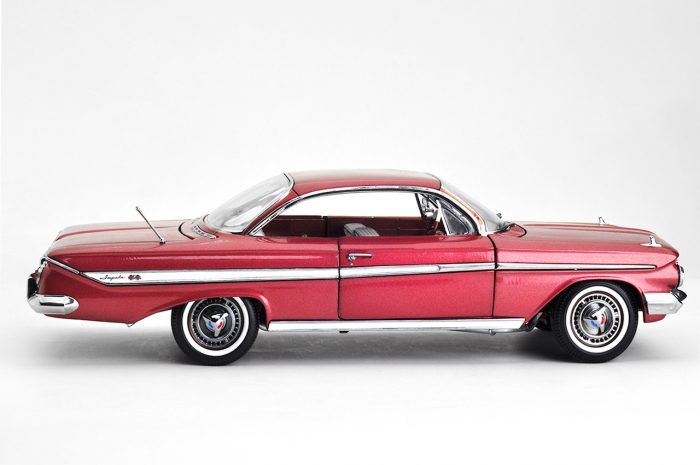 1961 Chevrolet Impala Sport Coupe - Honduras Maroon - Image 8