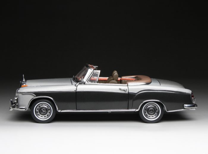 1960 Mercedes-Benz 220 SE Cabriolet - Grey / Dark Grey - Image 7