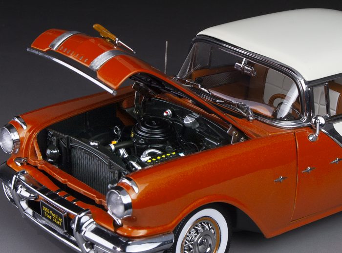 1955 Pontiac Star Chief Hard Top - White Mist / Fire Gold - Image 5