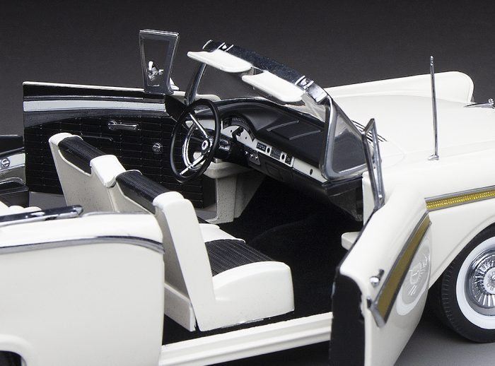 1957 Ford Fairlane 500 Skyliner - Colonial White - Image 10