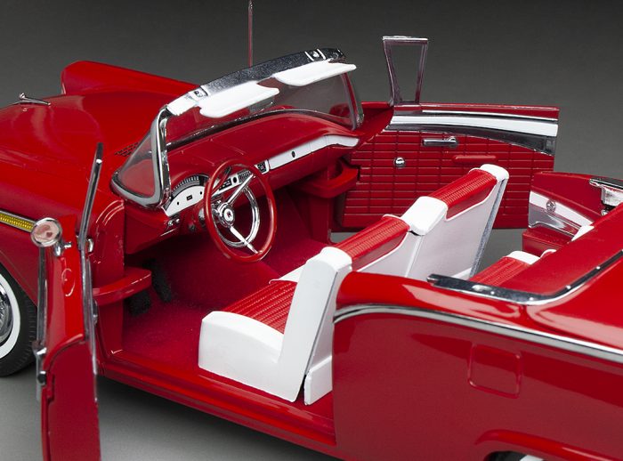 1957 Ford Fairlane 500 Skyliner - Flame Red - Image 11