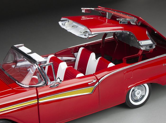 1957 Ford Fairlane 500 Skyliner - Flame Red - Image 9