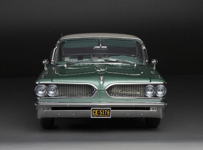 1959 Pontiac Bonneville Hardtop - Cameo Ivory / Jademist Green - Image 7
