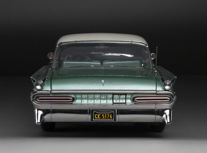 1959 Pontiac Bonneville Hardtop - Cameo Ivory / Jademist Green - Image 8