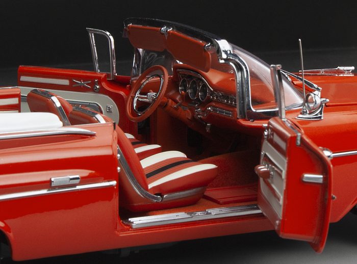 1959 Pontiac Bonneville Open Convertible - Sunset Glow - Image 8