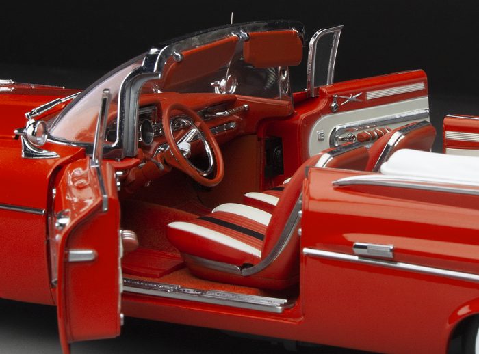 1959 Pontiac Bonneville Open Convertible - Sunset Glow - Image 9