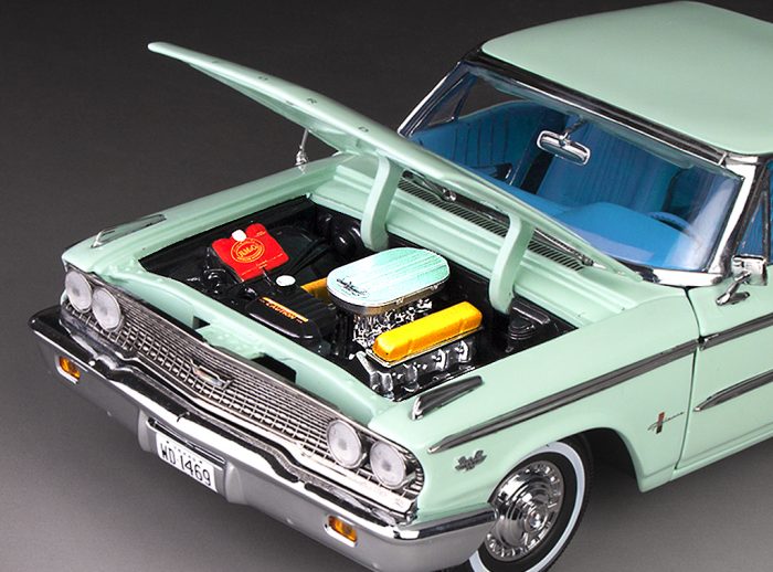1963 Ford Galaxie 500/XL Hardtop - Glacier Blue - Image 8