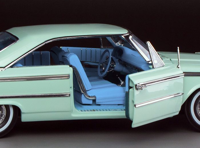 1963 Ford Galaxie 500/XL Hardtop - Glacier Blue - Image 10
