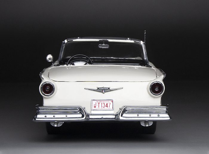 1957 Ford Fairlane 500 Skyliner - Colonial White - Image 7