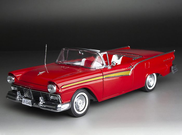1957 Ford Fairlane 500 Skyliner - Flame Red
