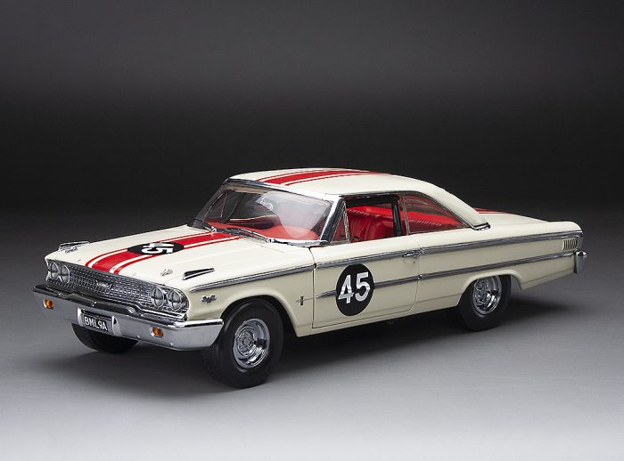 1963 Ford Galaxie 500/XL- #45 Jack Sears- Winner 1963 British Saloon Car Championship