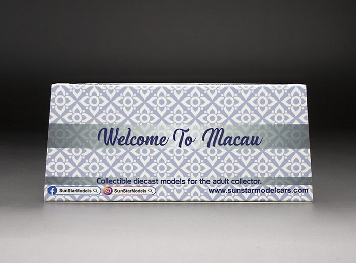 Car Rental Macau 1986 – White (with 2 resin figures and 1 Macau street signs) - Image 4