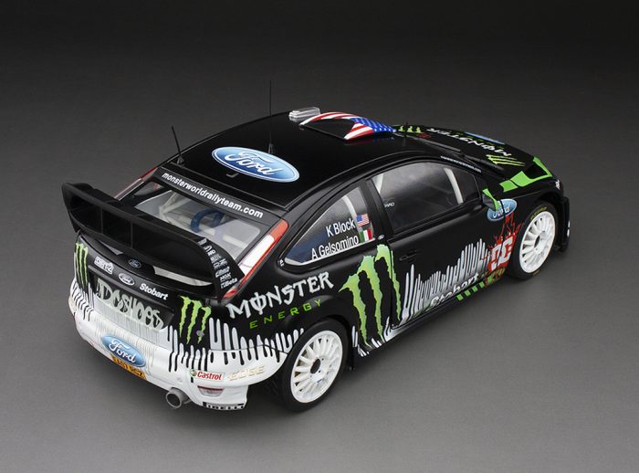 Ford Focus RS - Ken Block - 2010 Rallyday show at Castle Coombe Circuit - Image 7