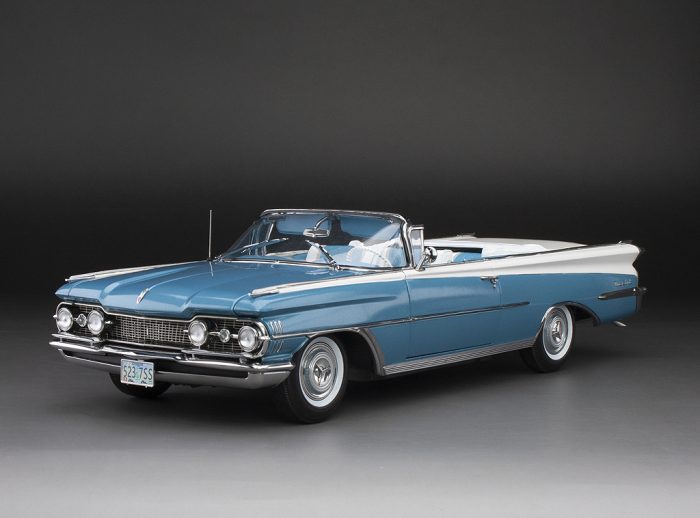 1959 Oldsmobile "98" Open Convertible - Aqua Mist Metallic/ Polaris White